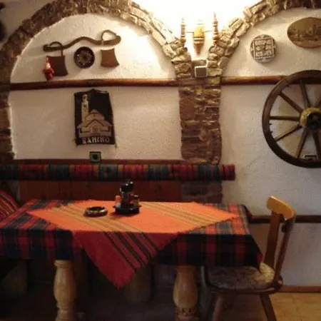 ホテル Mavrikova Kushta バンスコ